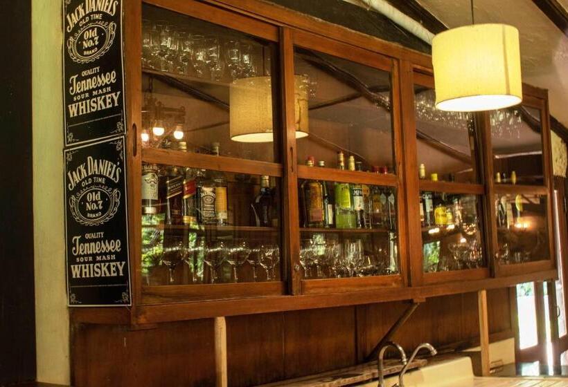 Отель Santa Esmeralda