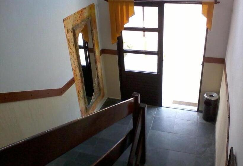 בית מלון כפרי Xapuri