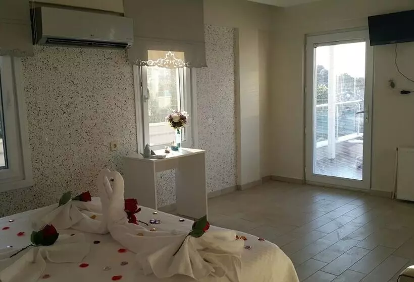 ホテル Yasemin Suite