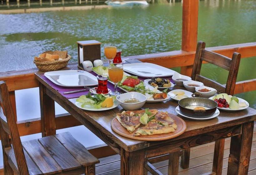 Mints Hotel Adult Only