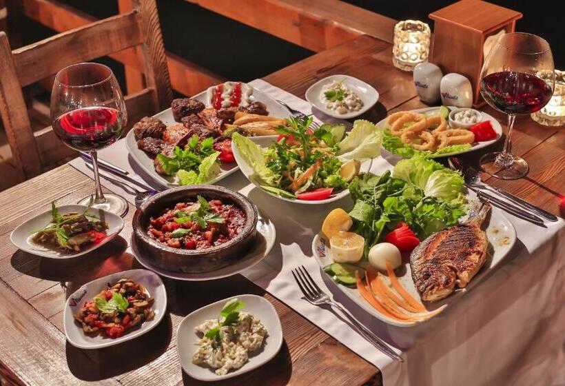 Mints Hotel Adult Only