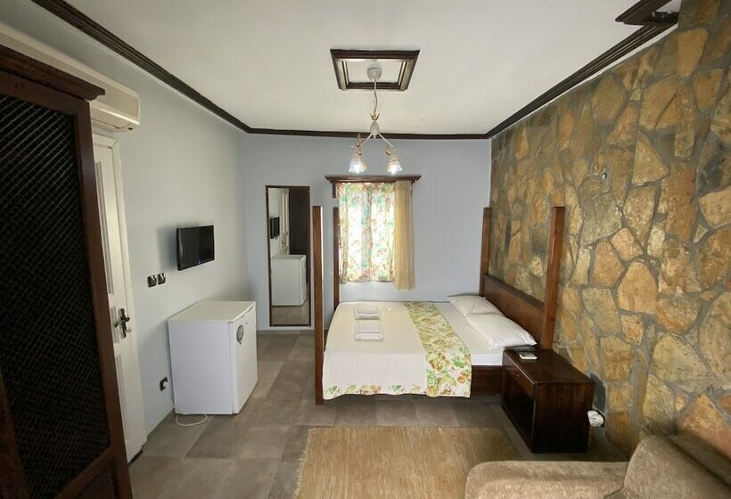 تختخواب و صبحانه Bagban Bozcaada