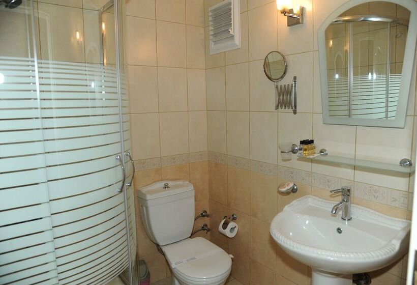 تختخواب و صبحانه Dorukhan