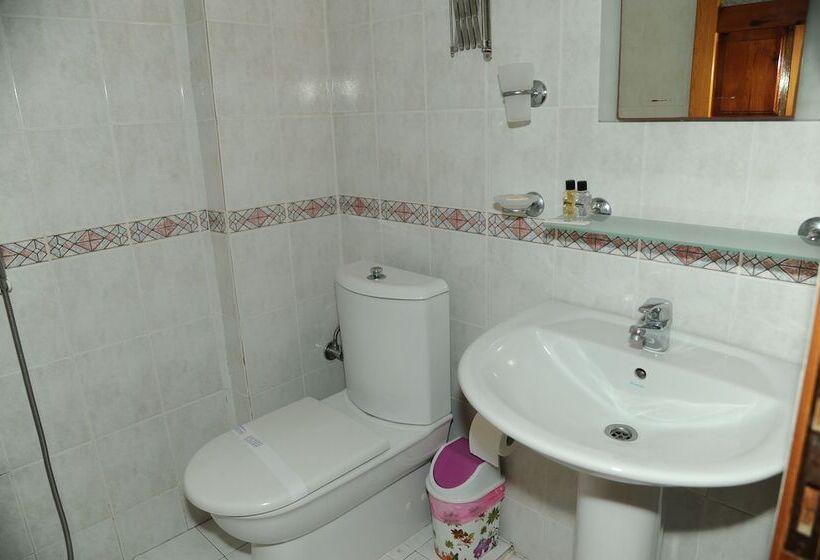 تختخواب و صبحانه Dorukhan