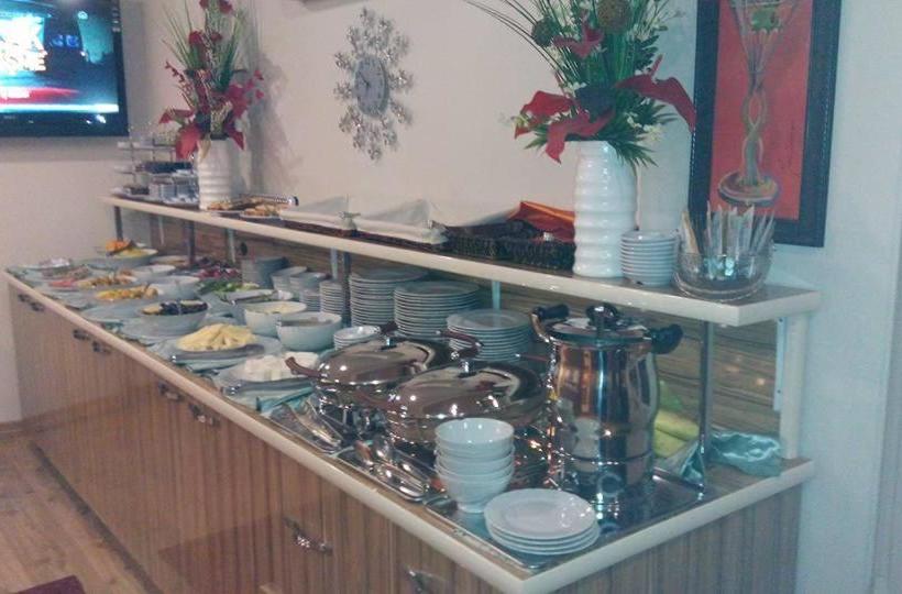 בית מלון כפרי Aymini