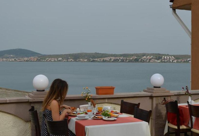 هتل Ayvalık Palas