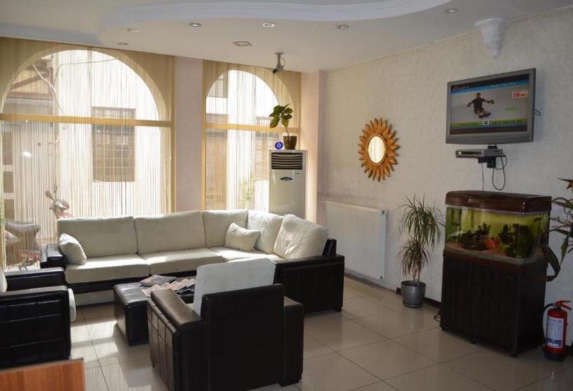 هتل Ayvalık Palas