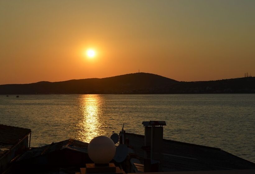 هتل Ayvalık Palas