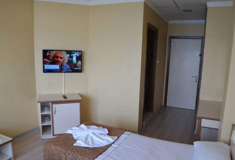 هتل Ayvalık Palas