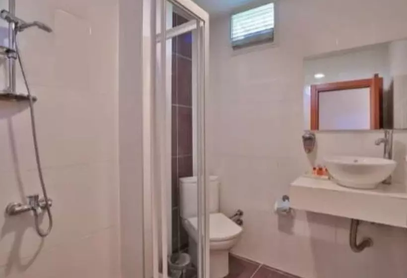 Mints Hotel   Adult Only