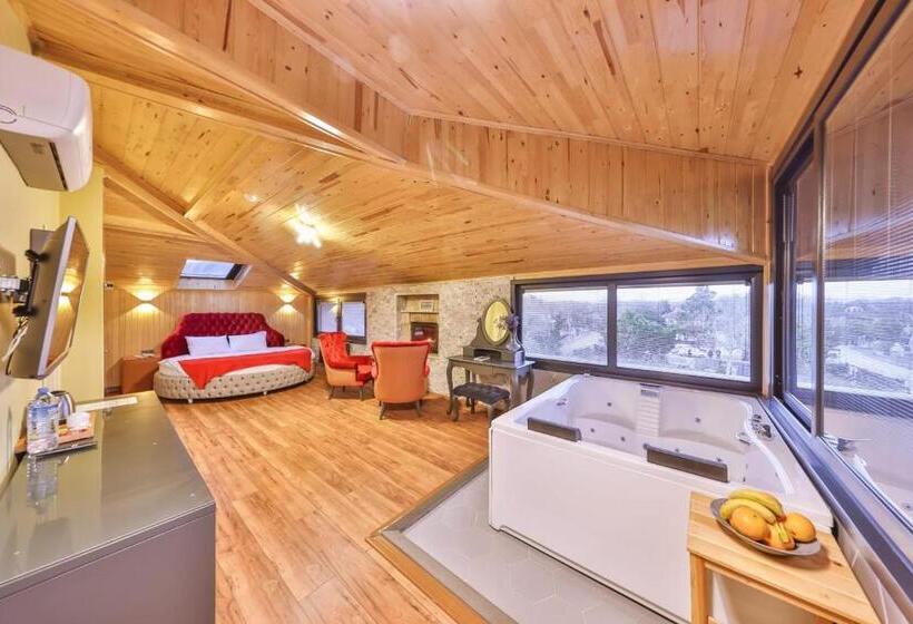 Mints Hotel Adult Only