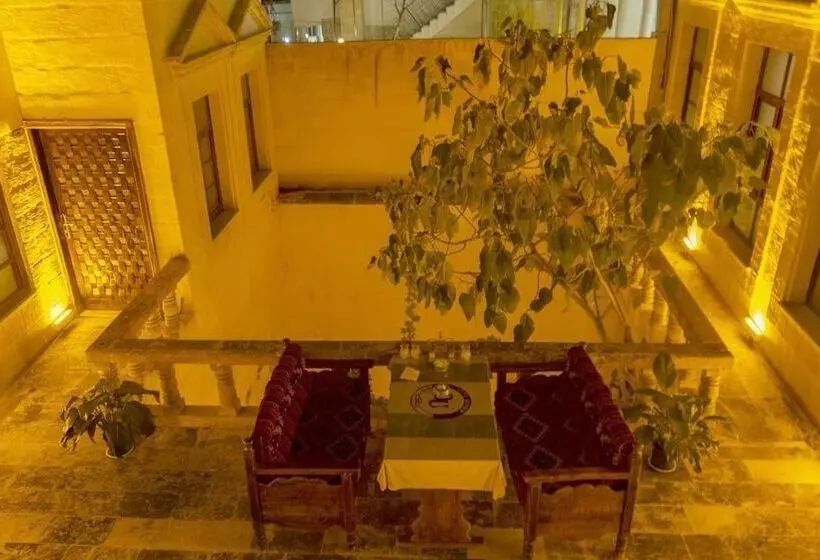 Otel Urhay