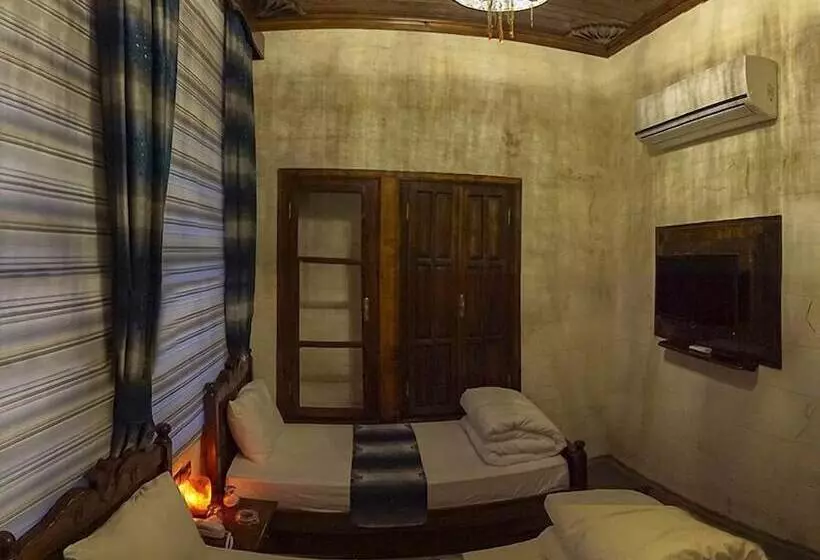 Otel Urhay