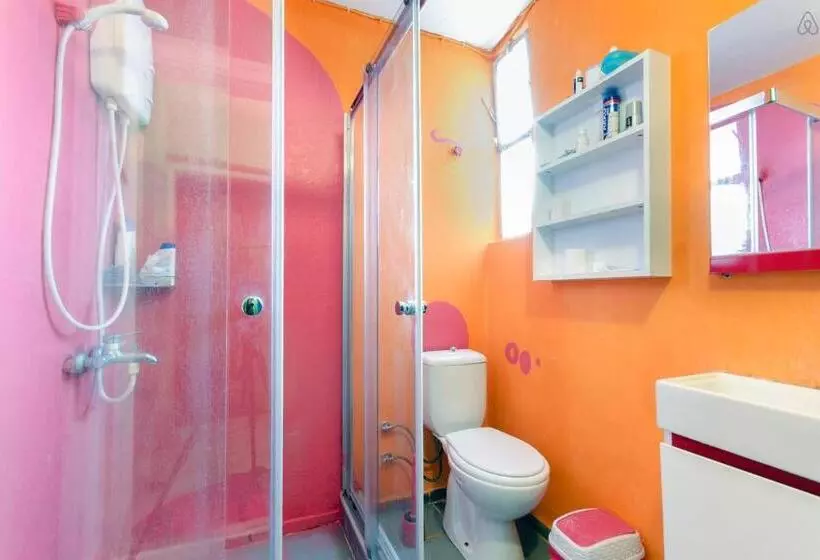 Hostel Shantihome