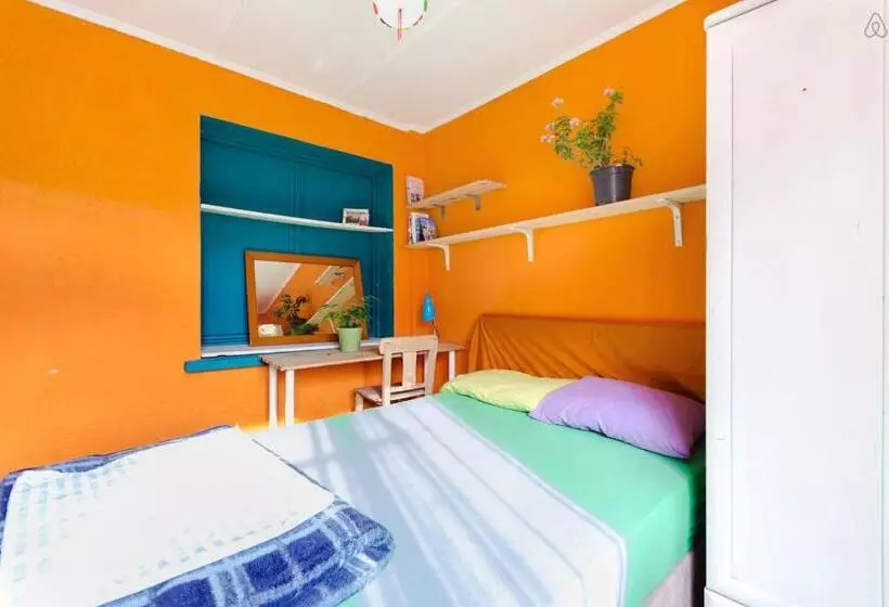 Hostel Shantihome
