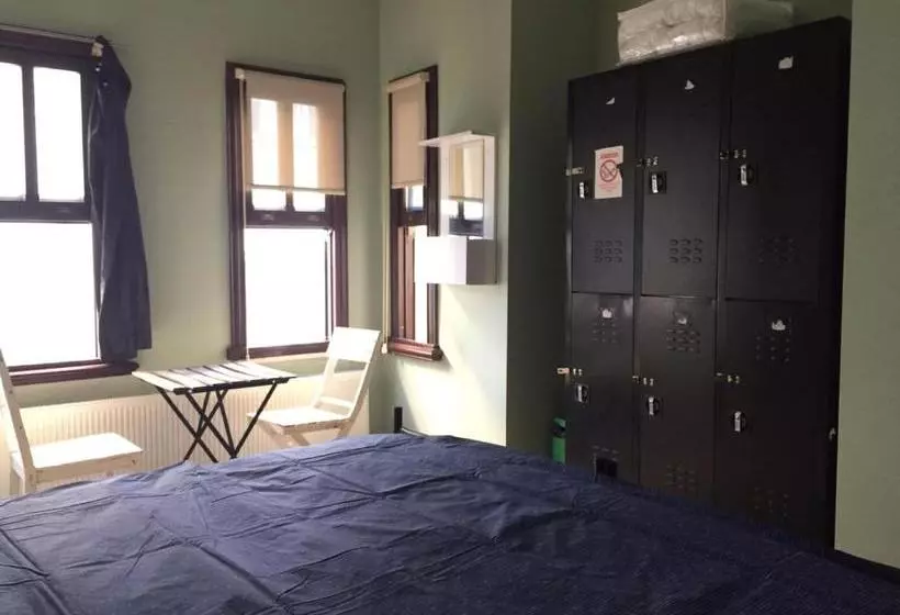 The Hub Hostel