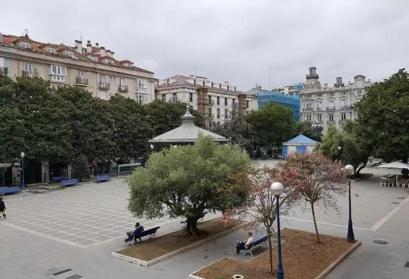 Apartamentos Art Suite Santander