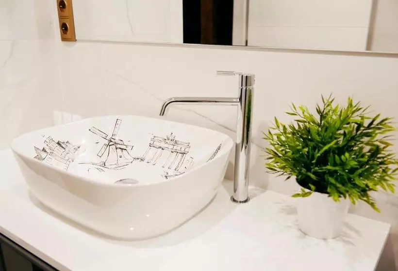 Apartamentos Art Suite Santander