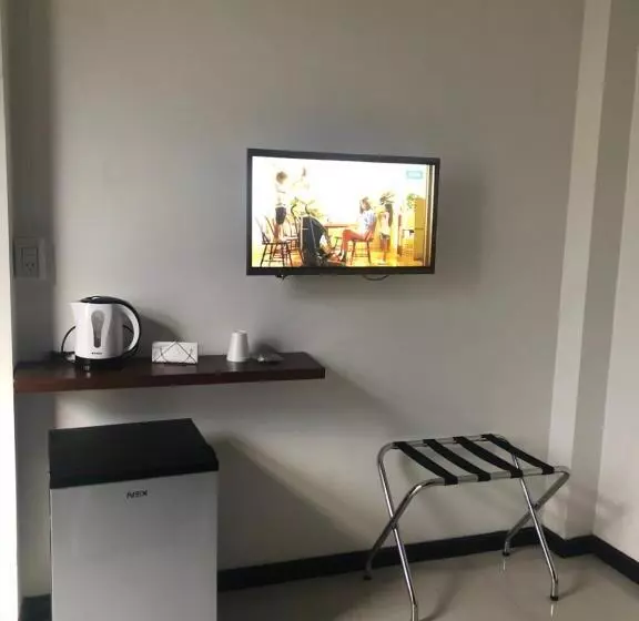 Bardot Hostel