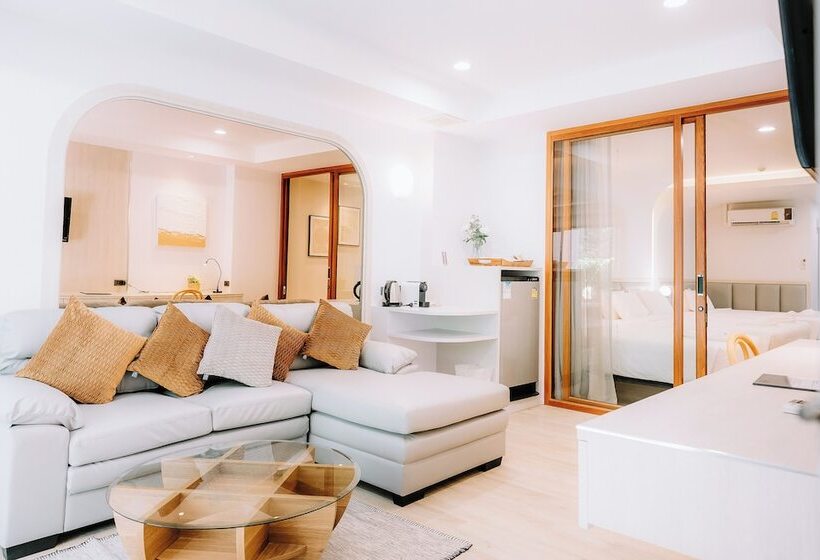 Chaolao Cabana Resort