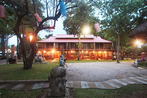 בית מלון כפרי Aristo Chic Resort And Farm