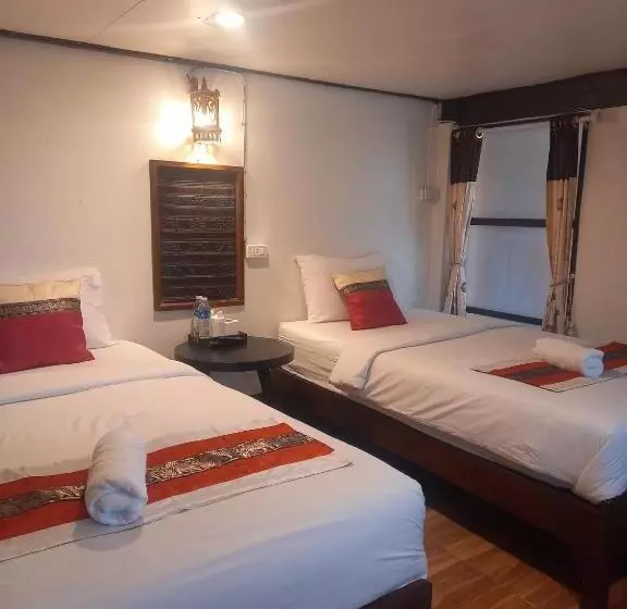 ホテル Baanfai Guesthouse Chiangkhong