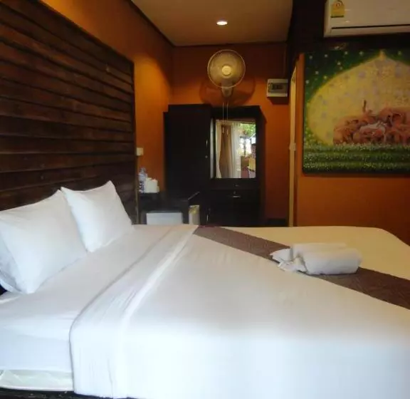 ホテル Baanfai Guesthouse Chiangkhong