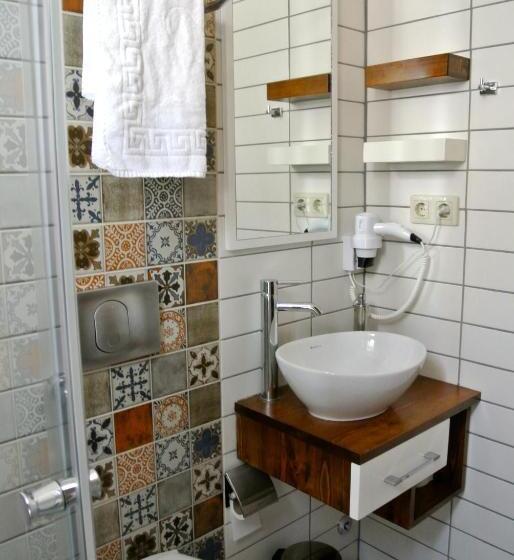 בית מלון כפרי Hideaway