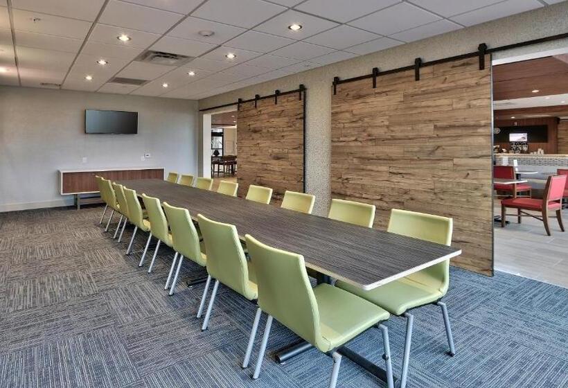 בית מלון כפרי Holiday Inn Express & Suites Broomfield, An Ihg