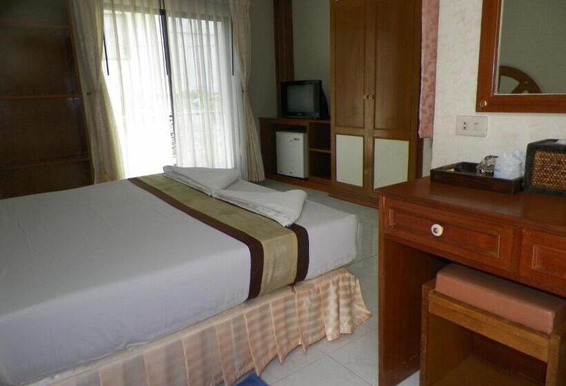 בית מלון כפרי Natacha