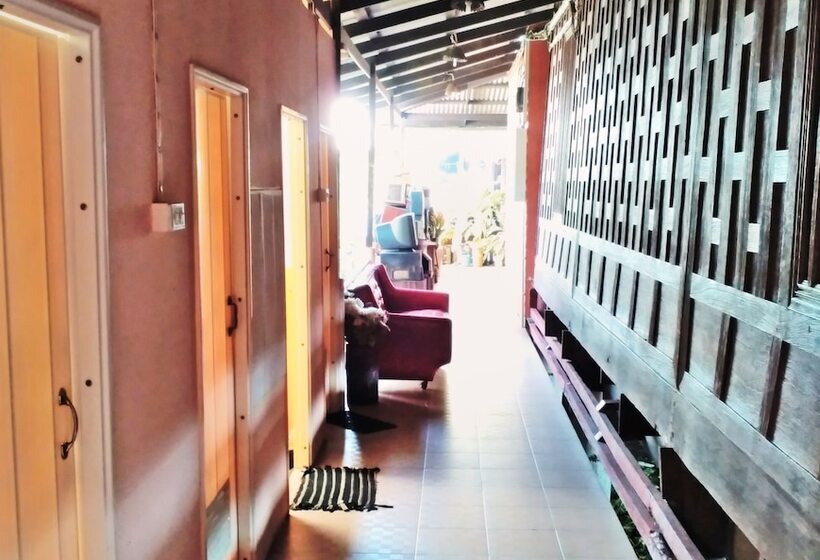 Пансион Baan Bon Homestay Amphawa