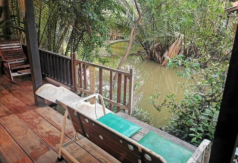 Pensão Ban Mae Arom