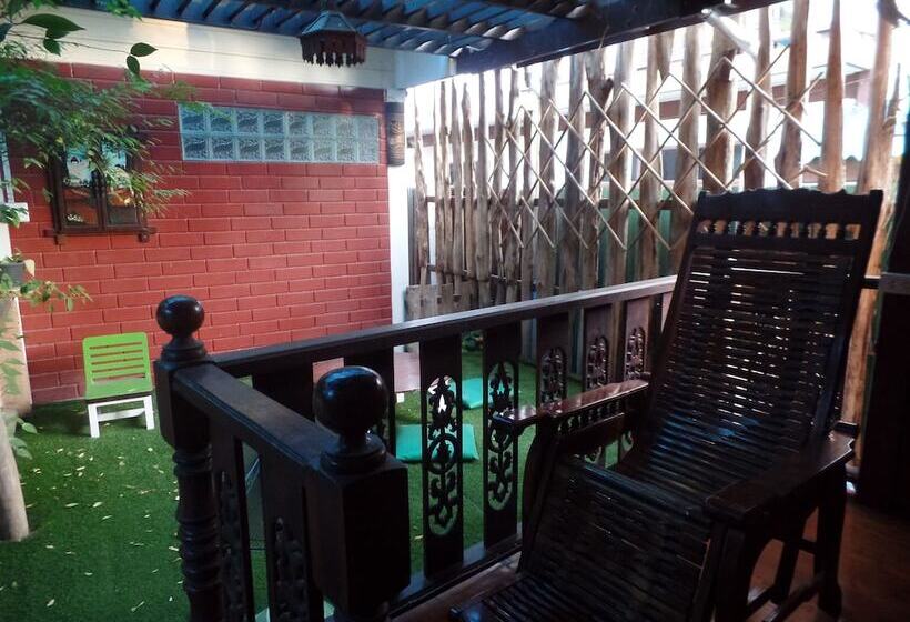 Pensão Ban Mae Arom