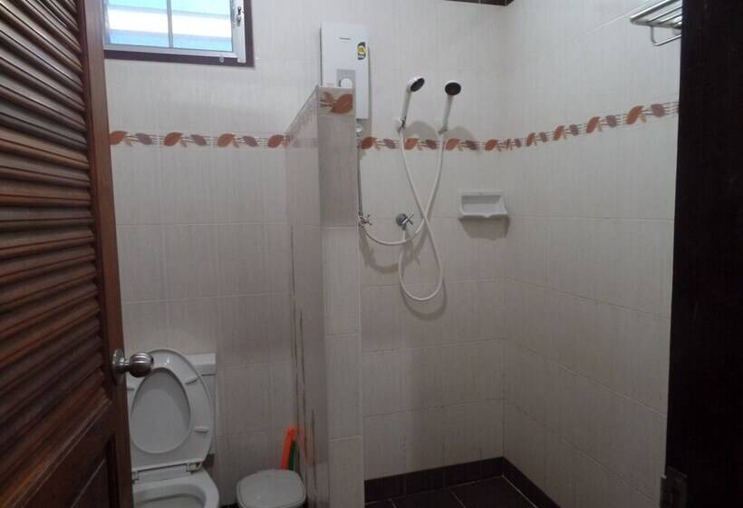 Pensão Ban Mae Arom