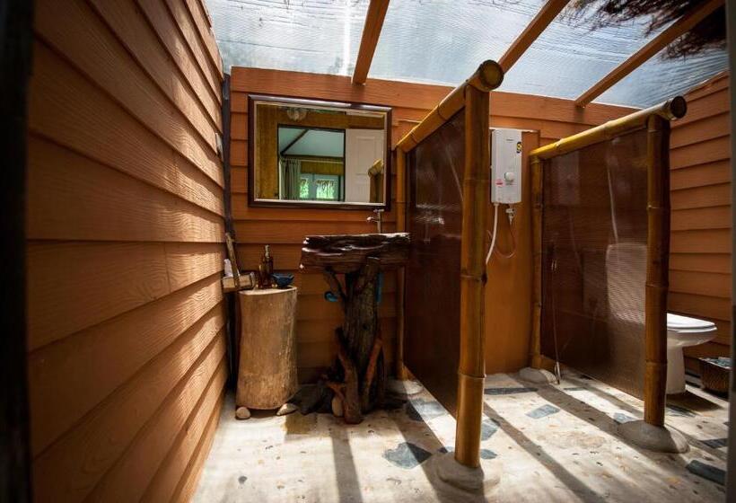 אתר נופש Baan Pong Tara