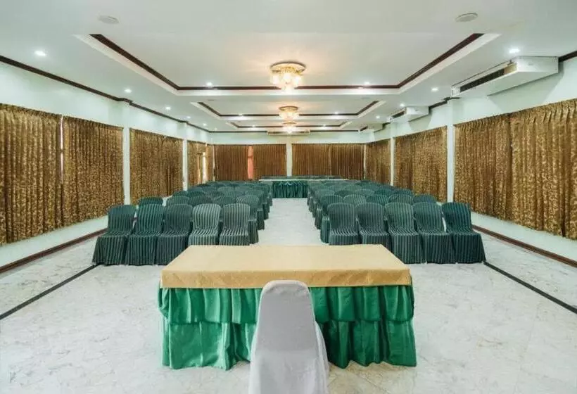 The Pine Resort
