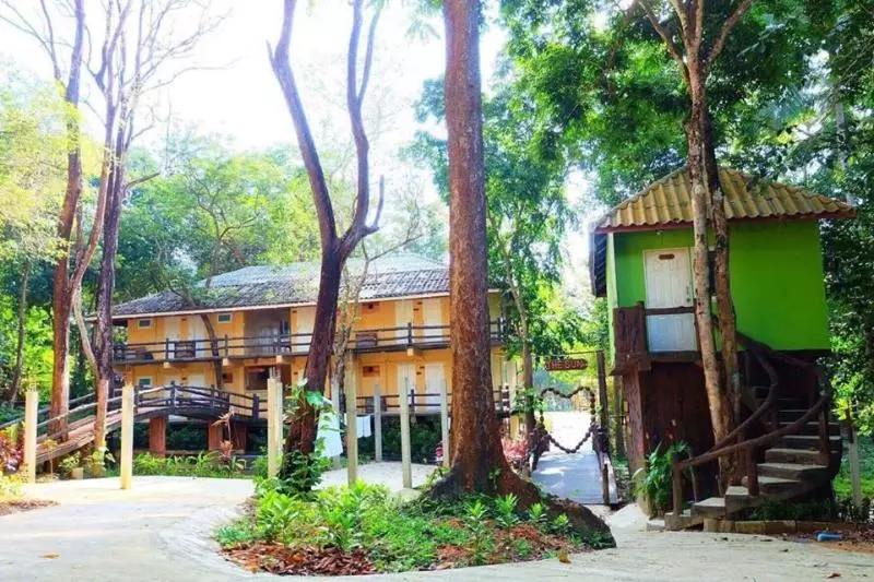 The Sun Resort And Restaurant
