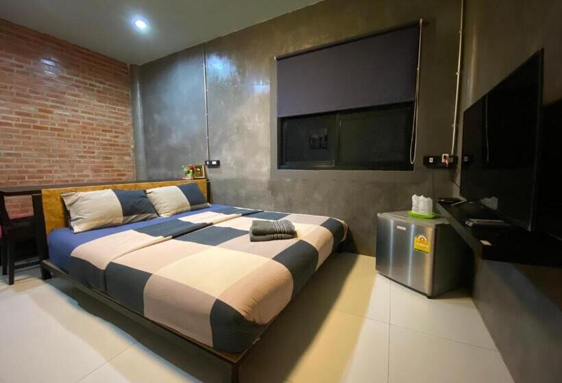 At Home Hostel, Pak Chong