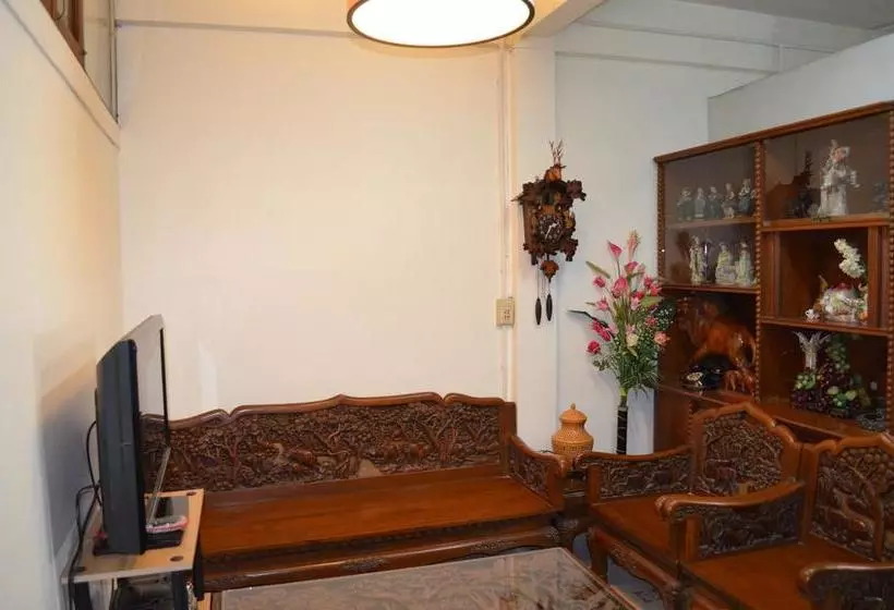 Charan 41 Hostel