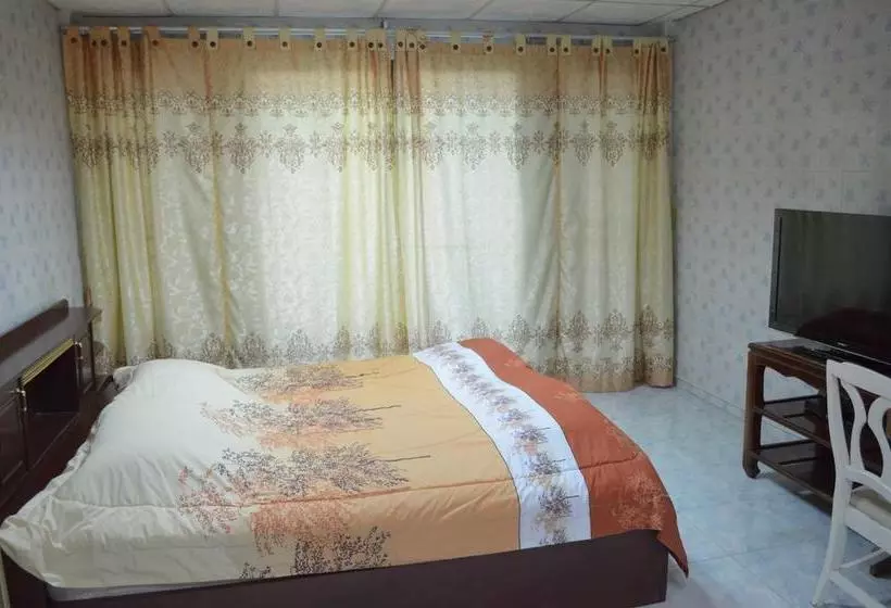 Charan 41 Hostel