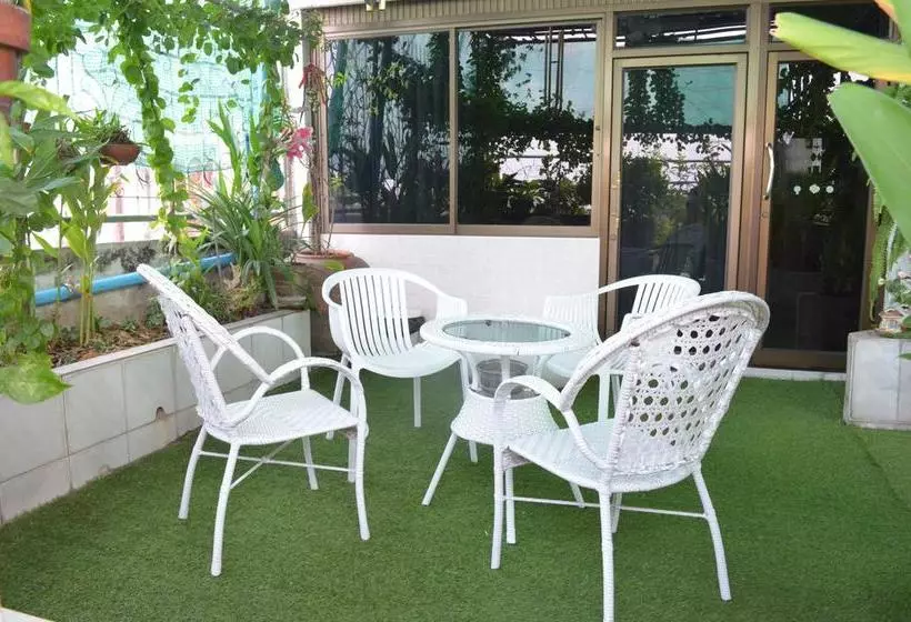 Charan 41 Hostel