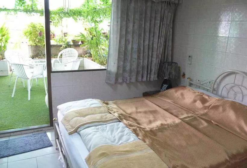 Charan 41 Hostel