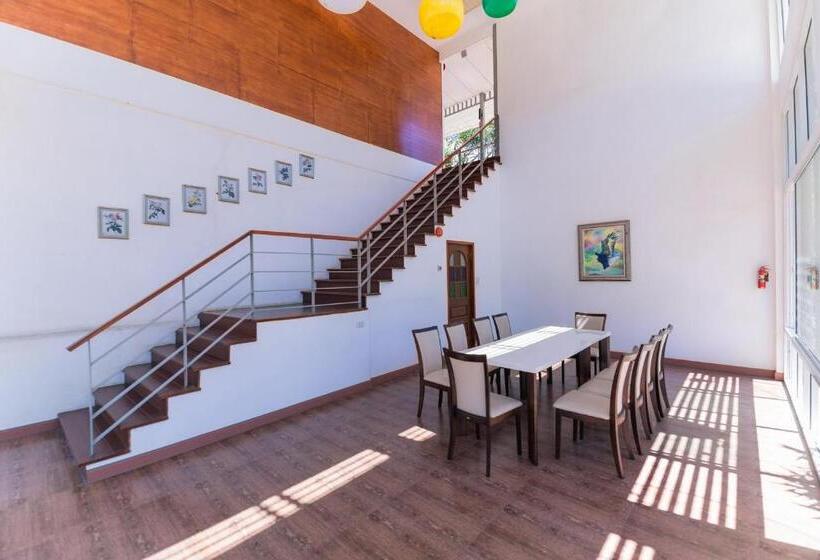 فندق Baan Suan Khun Ta And Golf Resort