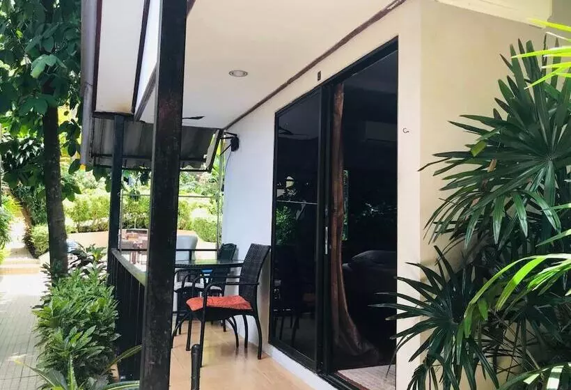 Hotelli Exotic Bungalows