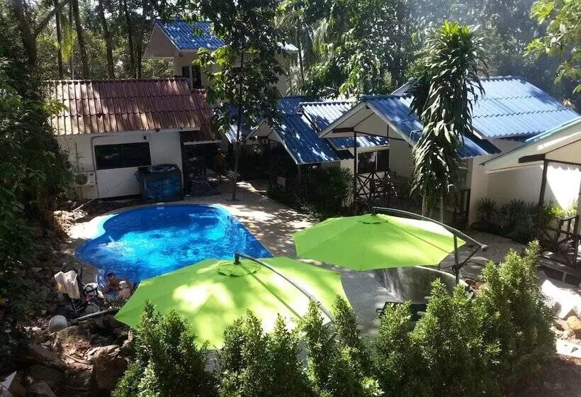 Hotelli Exotic Bungalows
