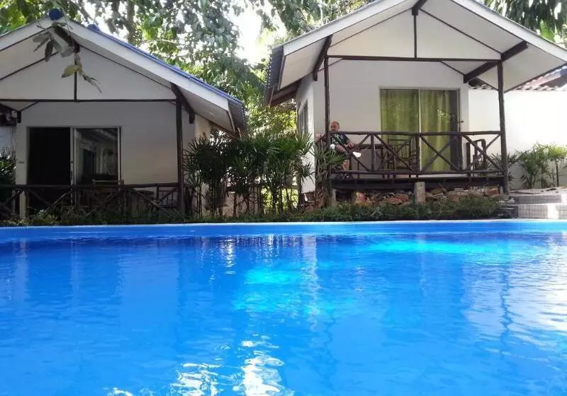 Hotelli Exotic Bungalows