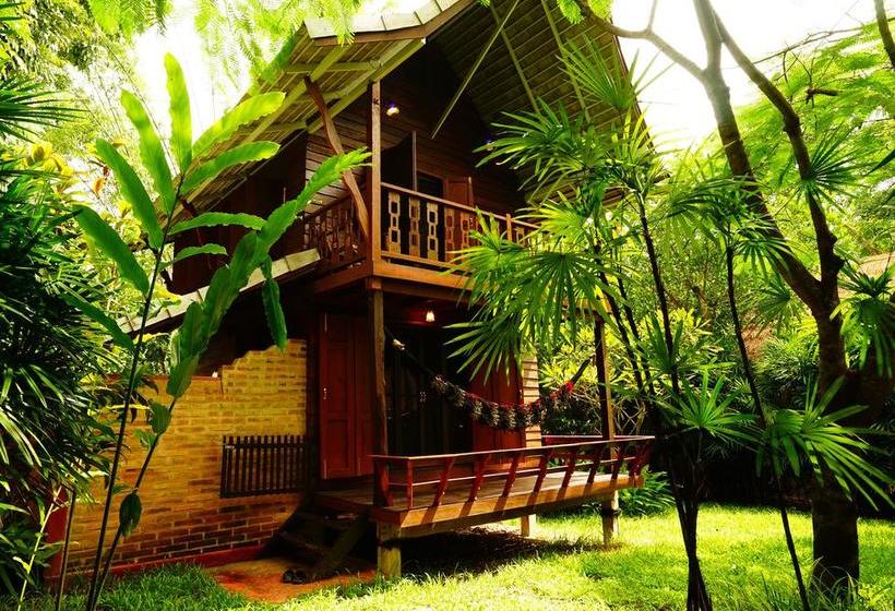 هتل Naga Hill Resort