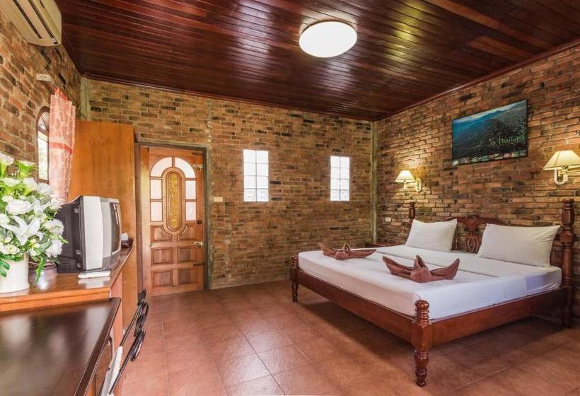 فندق Raks Thai Resort