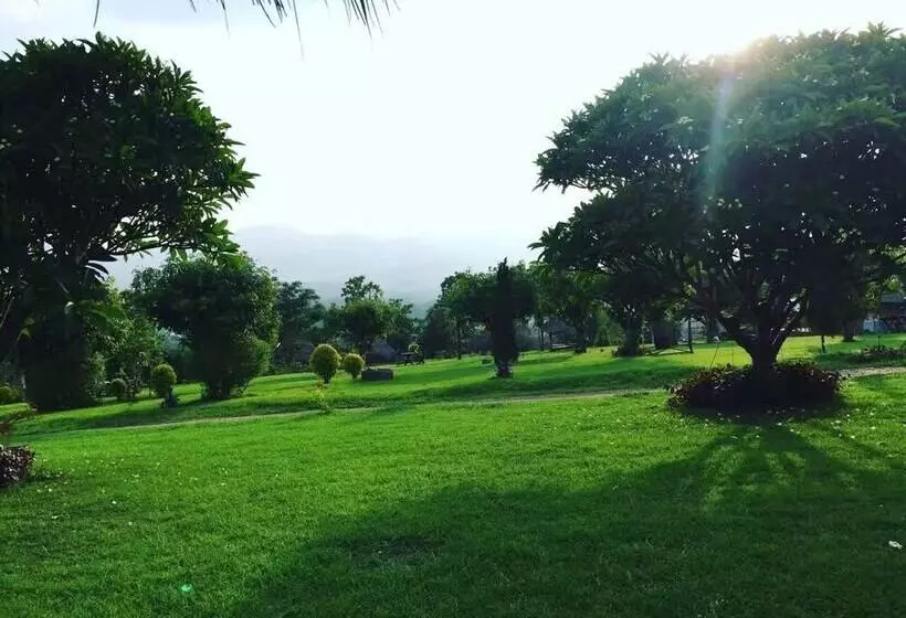 هتل Romantic Time Mountain Resort