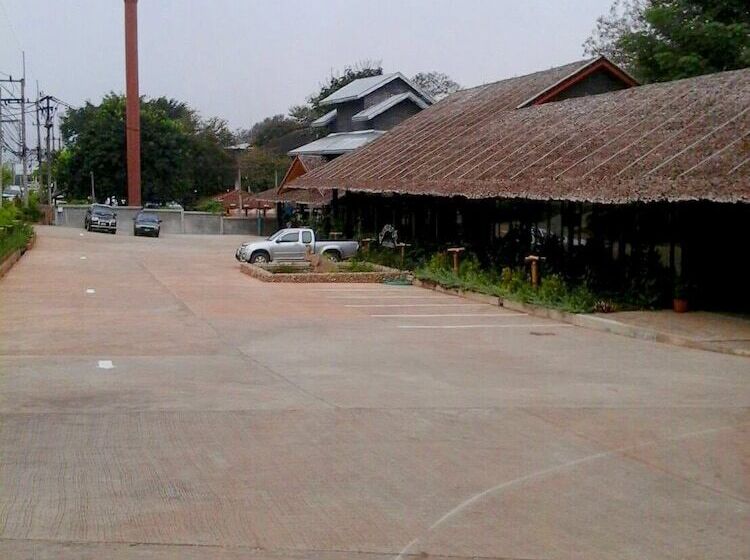 בית מלון כפרי Suan Mork Kham Resort
